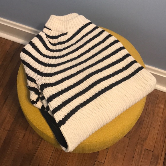 kate spade Sweaters - Kate Spade Zipper Side Sweater - Heavy Knit - S
